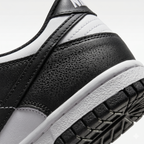 Dunk Low Sneakers